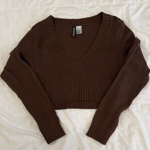 H&M Brown Cropped V-Neck Sweater
